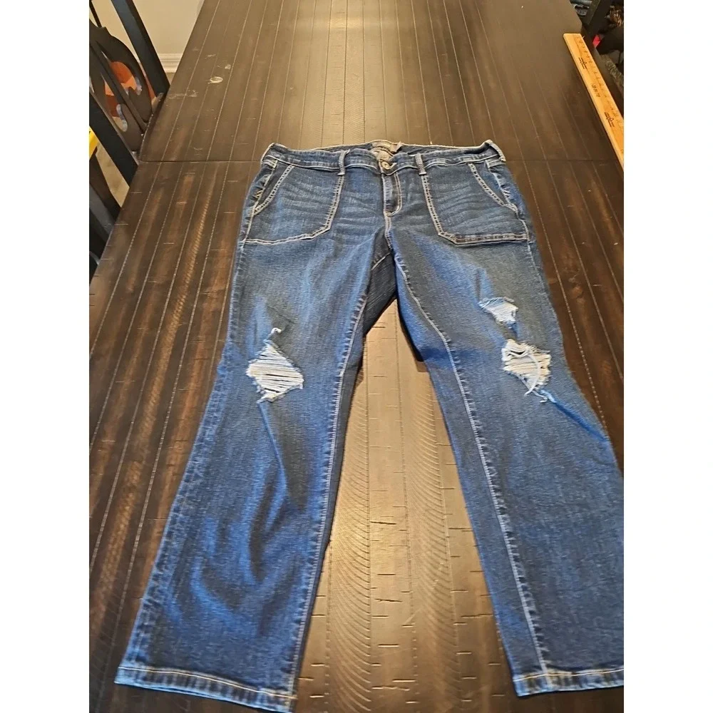 Torrid Women's‎ Blue Boyfriend Cropped Denim Jeans Medium Wash Sz 18r Plus